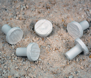 Ceramic Frag Plugs - 3/4" Coarse Frag Plugs- Bulk 100 Pack
